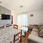 Maja By Interhome * Maslenica