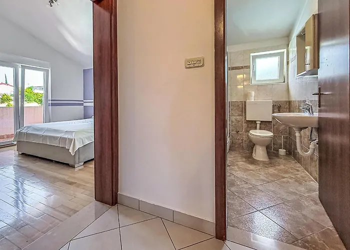 Maja By Interhome Feriehus Maslenica